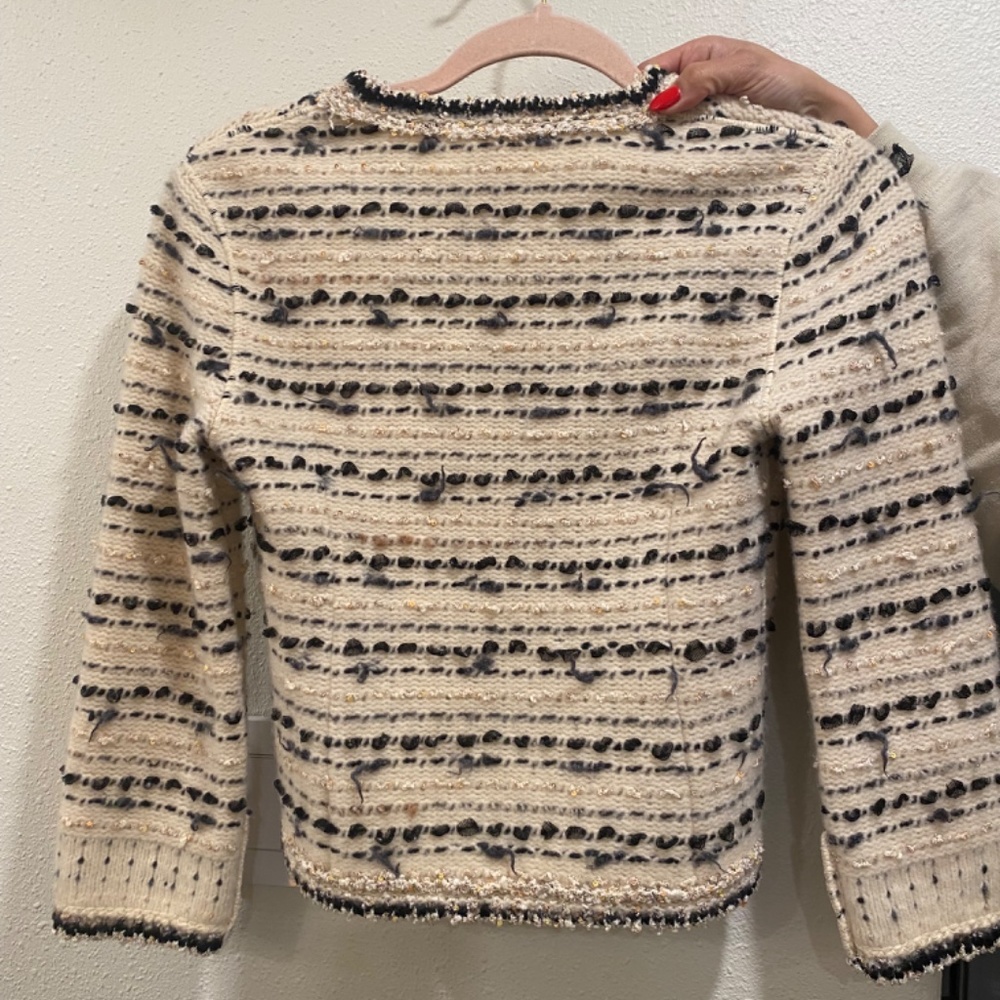 Chanel tweed jacket - Picture 6 of 6